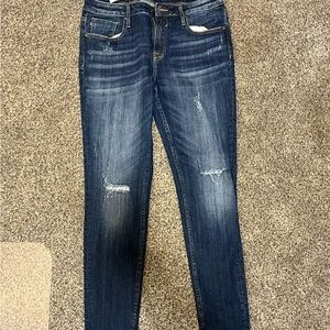 Vigoss distressed skinny jeans